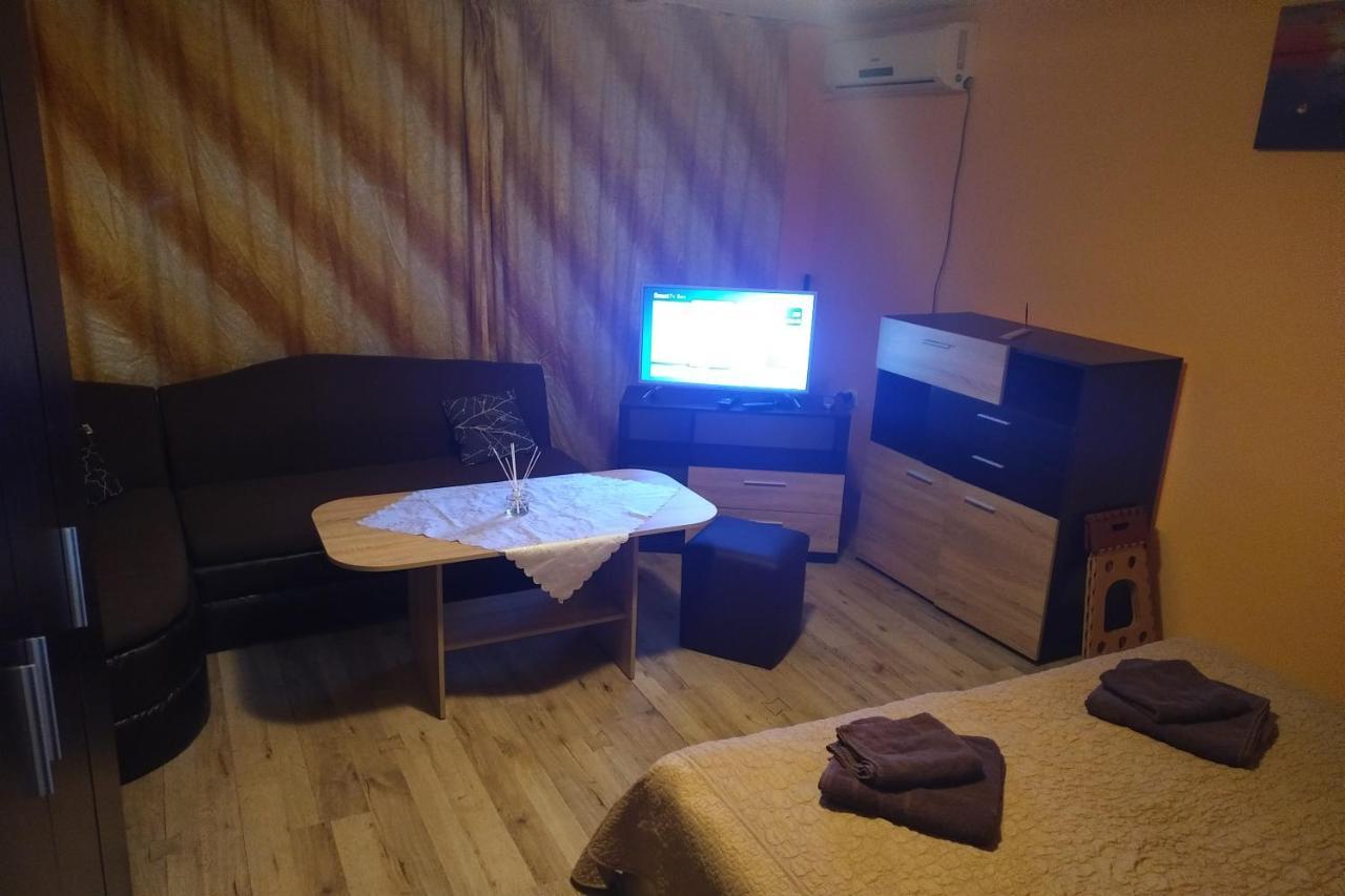 Apartament Edelvais Warna Exterior foto