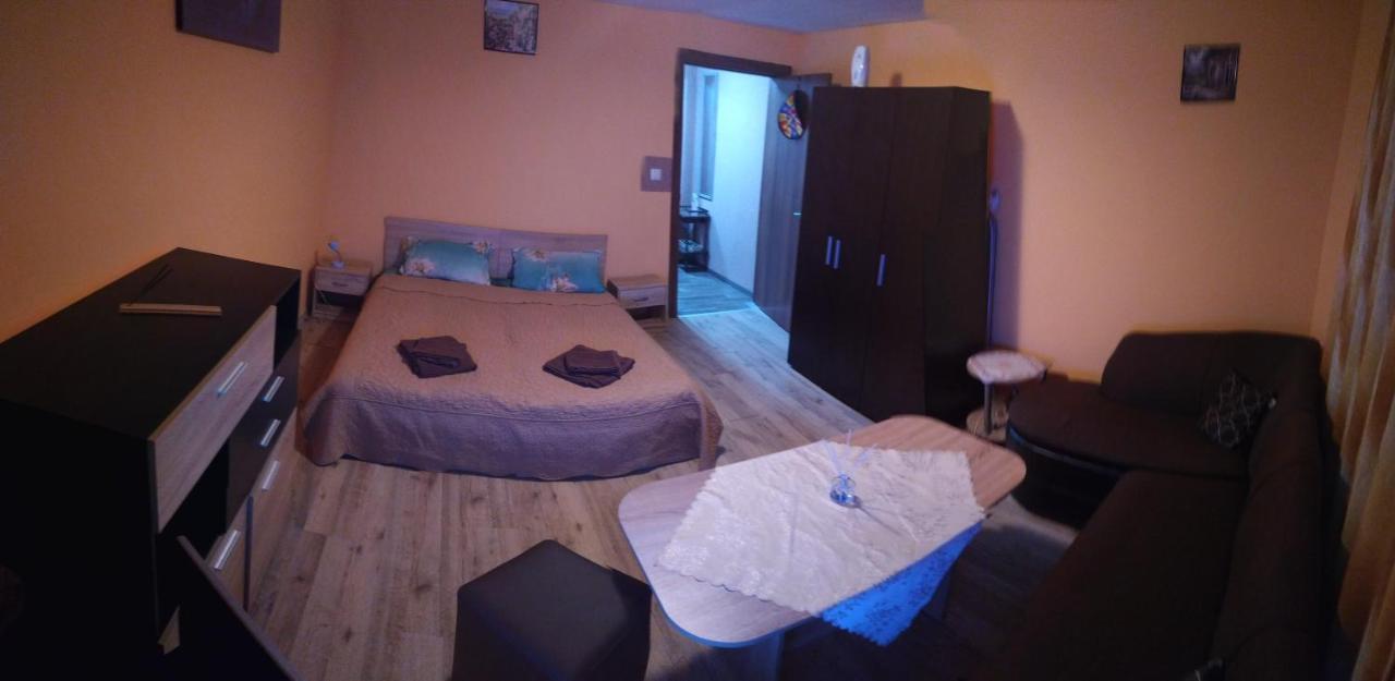 Apartament Edelvais Warna Exterior foto
